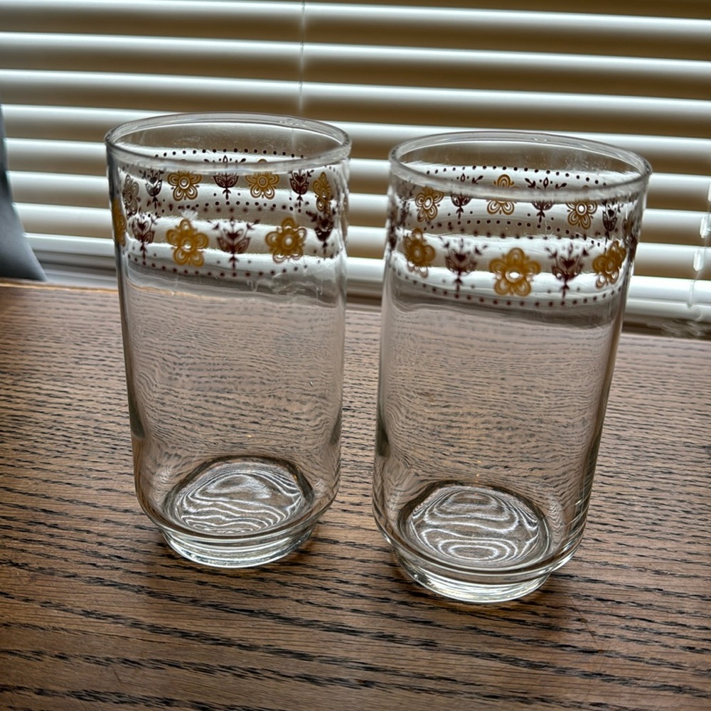 Set of Butterfly Gold Glasses Libbey Brand